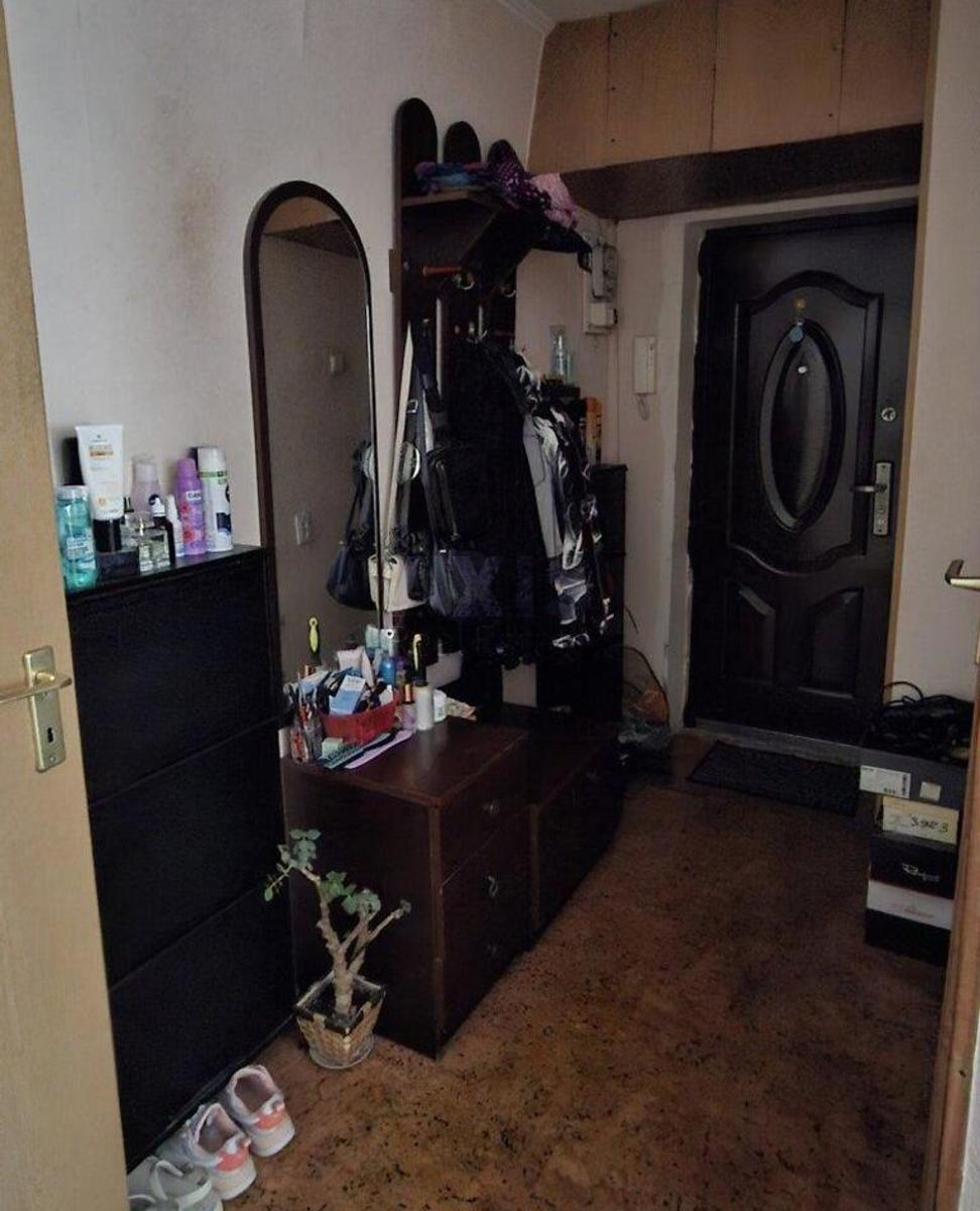 2k apartment vul. Voskresens'ka 18А0