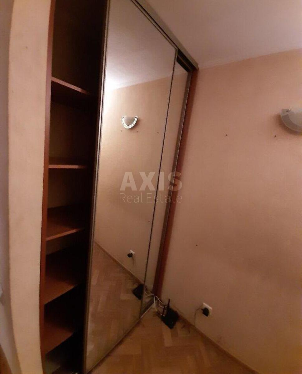 1k apartment pr-t Vidradnyj 127