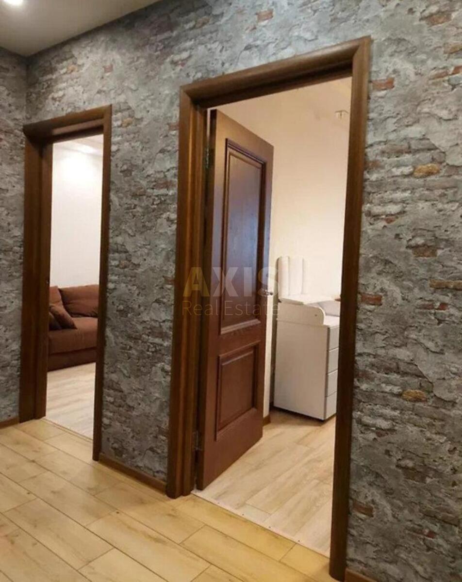 2k apartment vul. Lypkivs'kogo Vasylja Mytropolyta 37Б628048