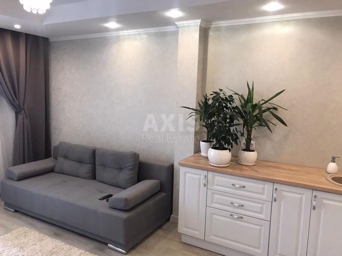 1k apartment pr-t Glushkova Akademika 9Є1