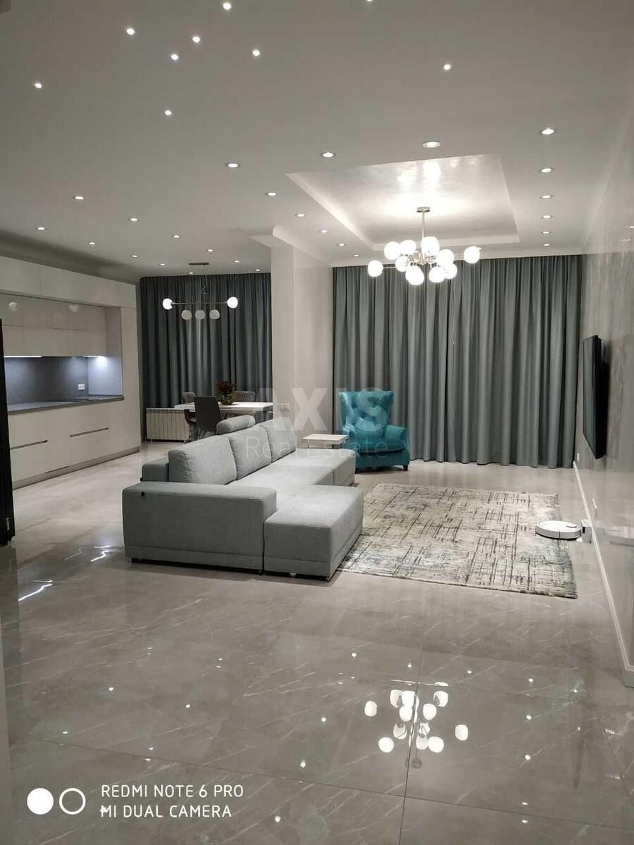 3k apartment vul. Barbjusa Anri 28А4