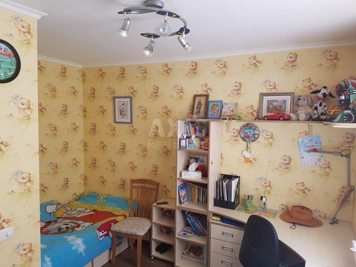 3k apartment vul. Chervona kalyna 685
