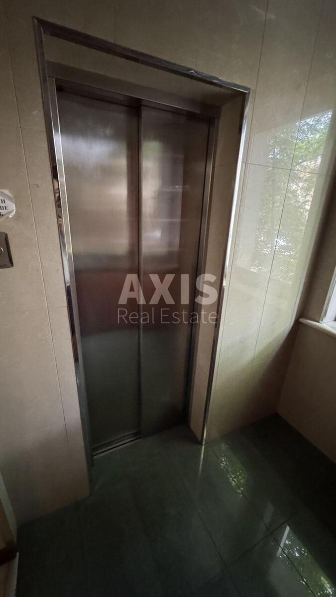 Office pr-t Povitryanykh Syl 25, 87m2605085
