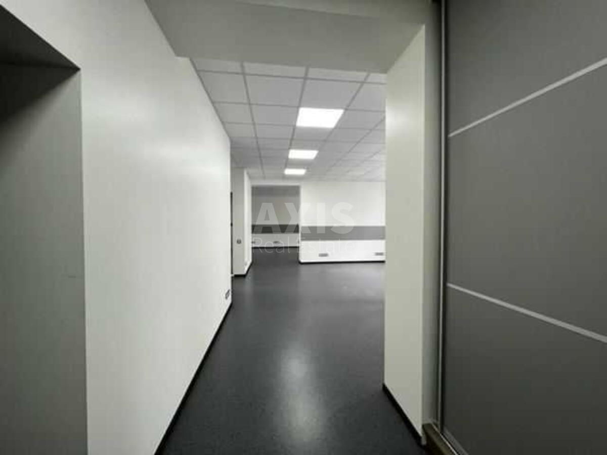 Office vul. Vozdvyzhens'ka 51А, 152m24