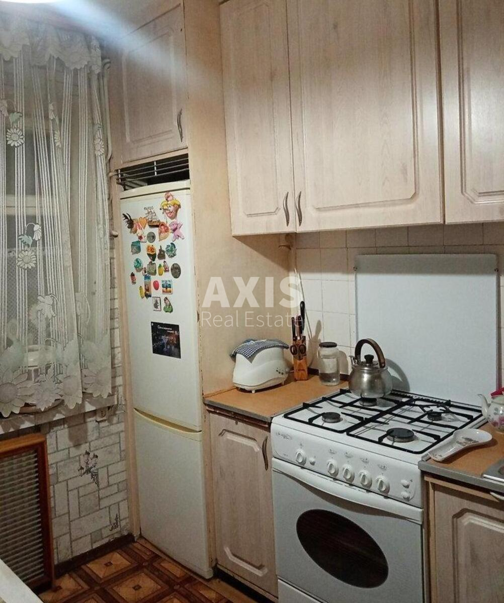 3k apartment vul. Oleksandra Arhypenka 5А