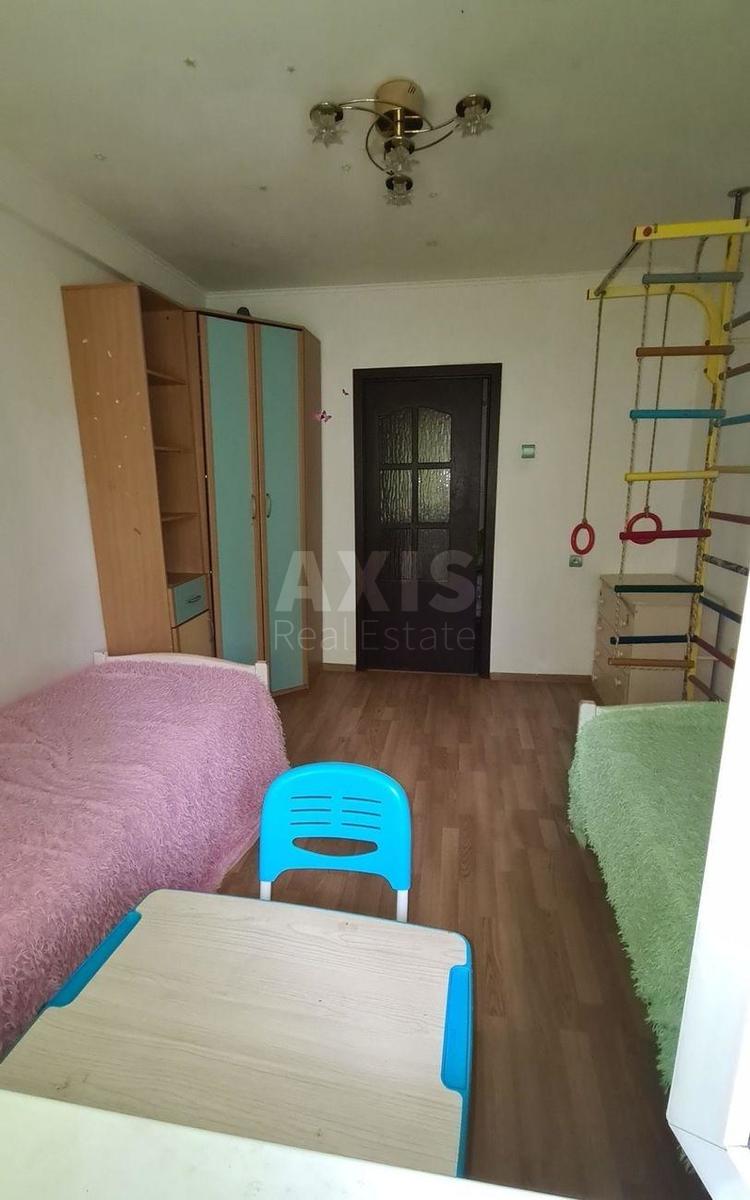 2k apartment nab. Rusanivs'ka 10/14