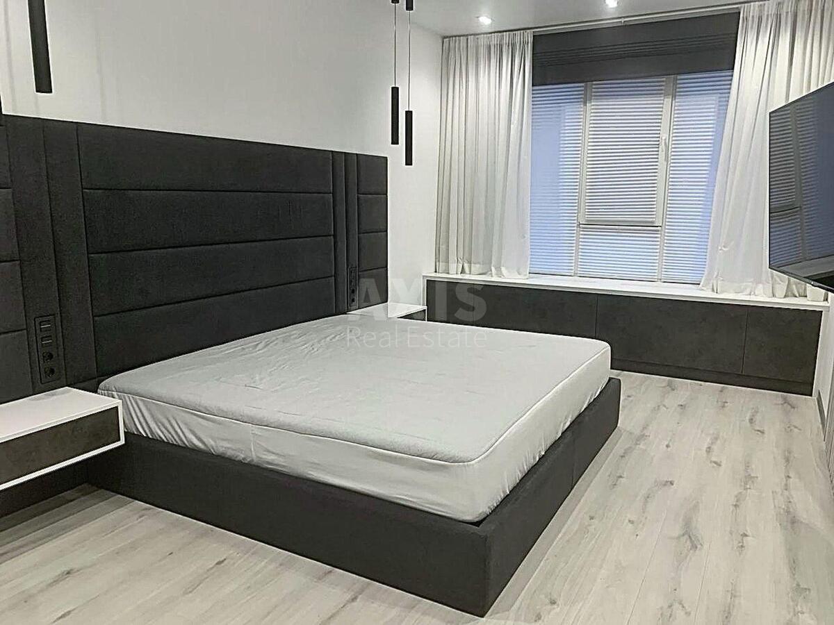 1к квартира ул. Василия Тютюнника 28А598038