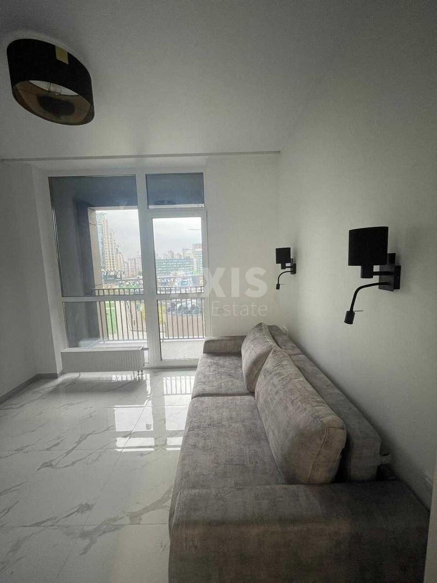 2k apartment prov. Novopechers'kyj 57