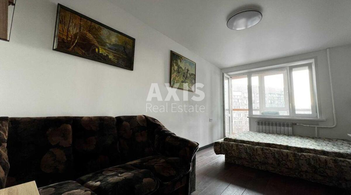 3k apartment vul. Kryvonosa Maksyma 713
