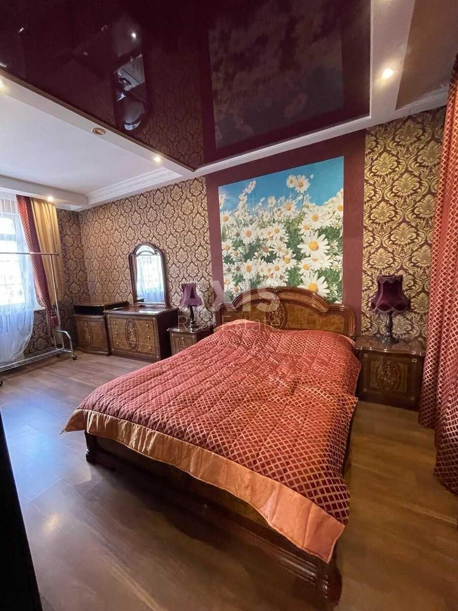 2к квартира ул. Луценко Дмитрия 10537095