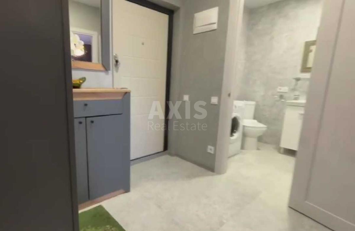 1k apartment vul. Myhajla Maksymovycha 248