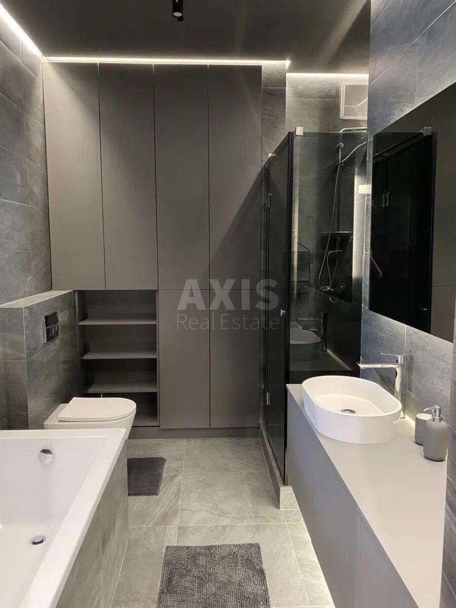 2k apartment vul. Preobrazhens'ka 8Б10