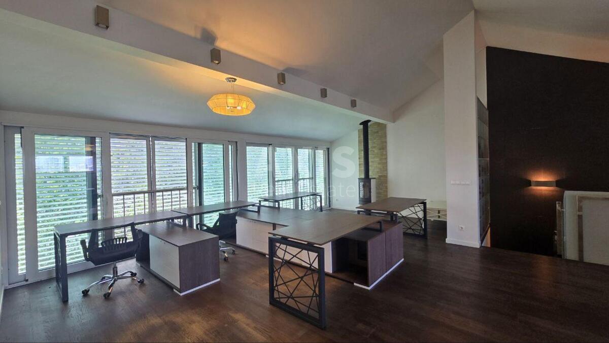 House vul. Lokomotyvna, 315m2, Kyiv city61358