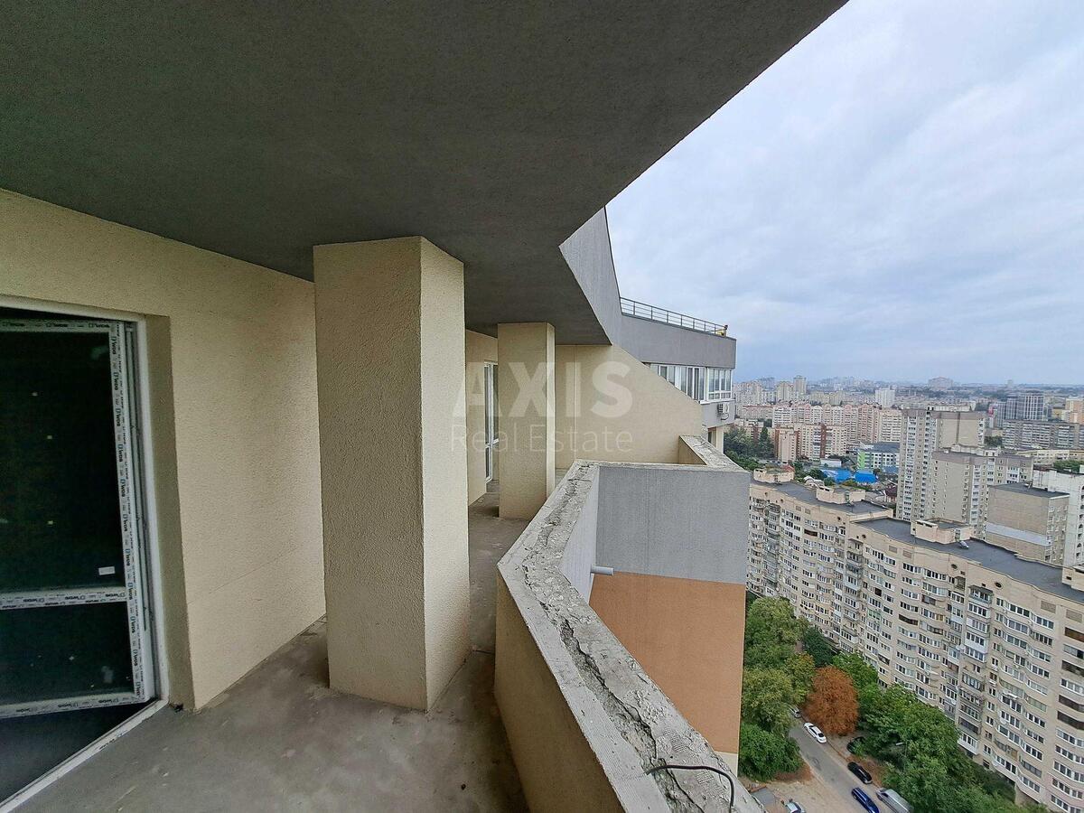 3k apartment vul. Novopol'ova 27