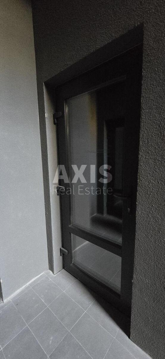 Service object vul. Oleksandra Olesja 10, 81m2596943