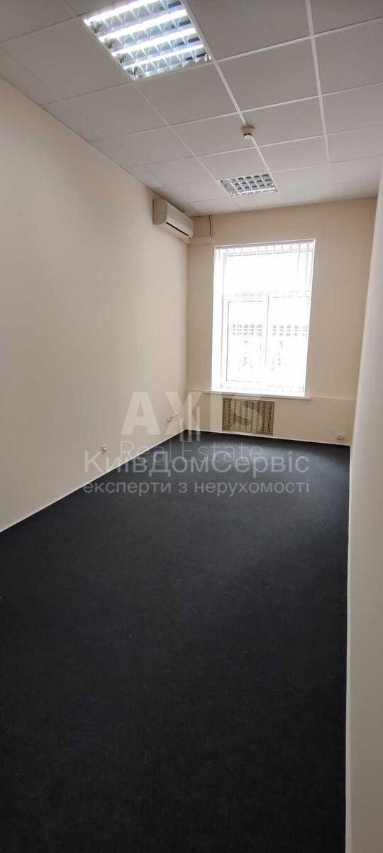 Office vul. Velyka Vasyl'kivs'ka 77, 200m2566941