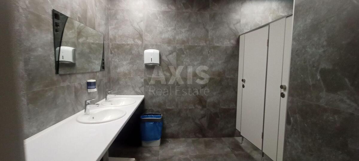 Office vul. Zhyljans'ka 75, 525m2567967