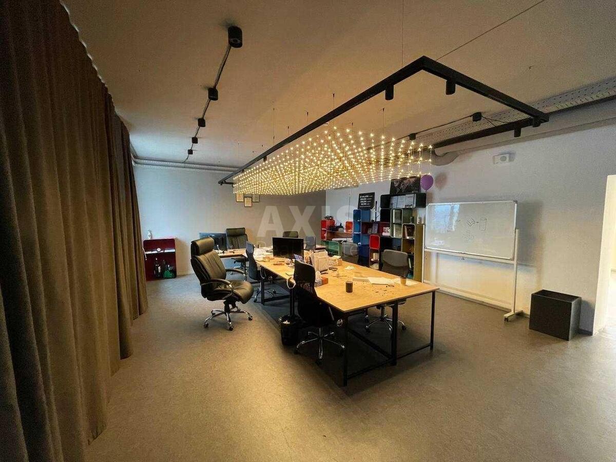 Office vul. Danyla Shherbakivs'kogo 45А, 130m2539613