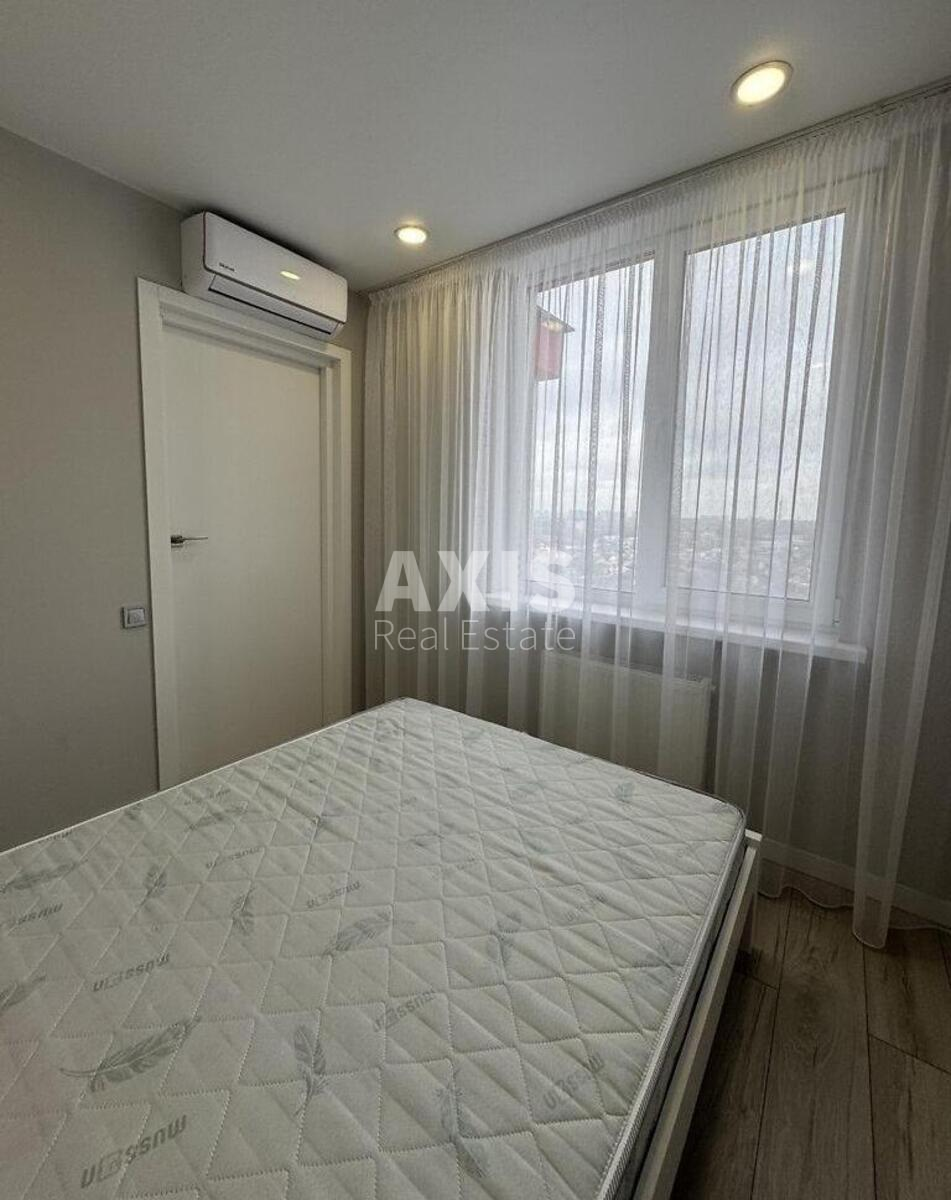1k apartment vul. Oleha Mudraka 1Б622134