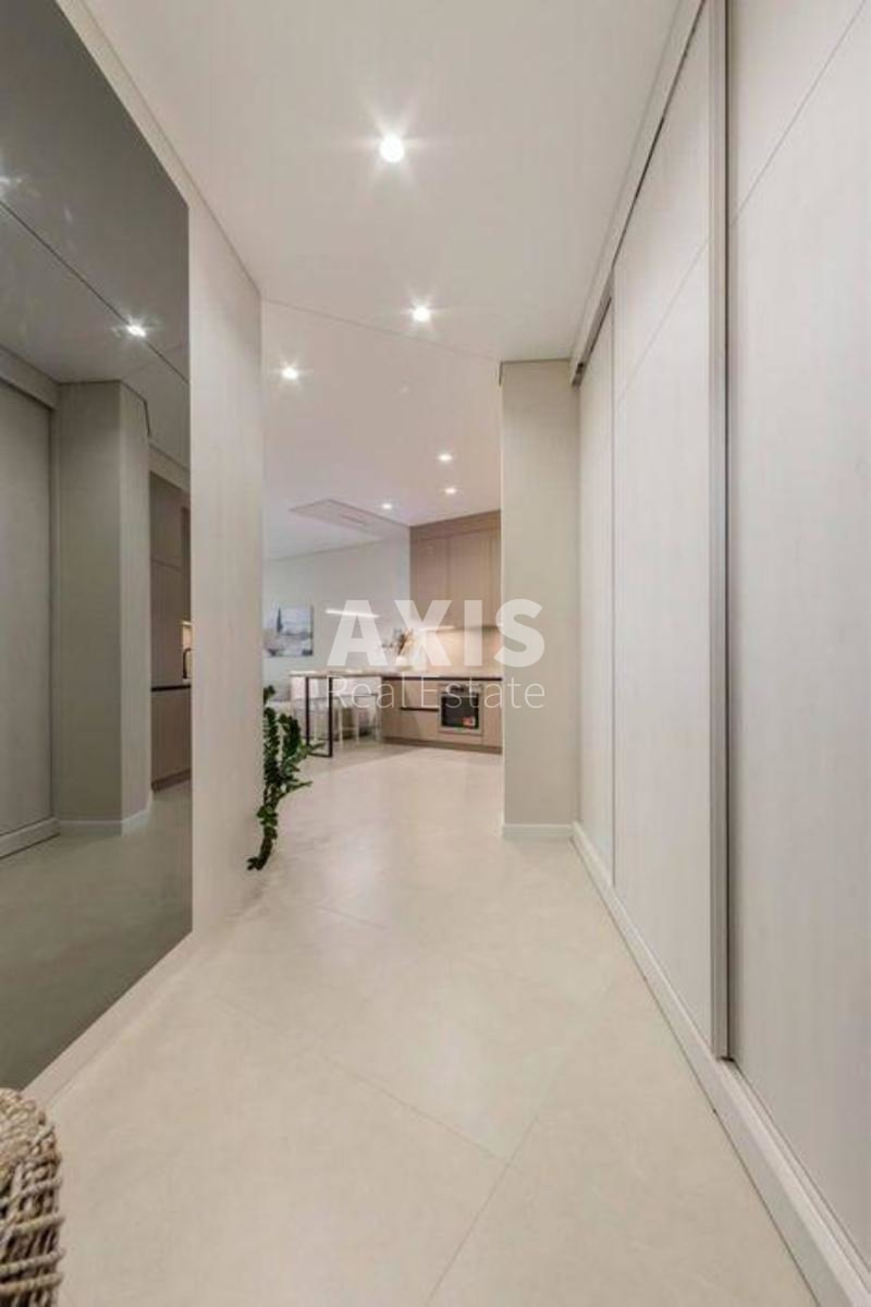 1k apartment pl. Peremogy 110