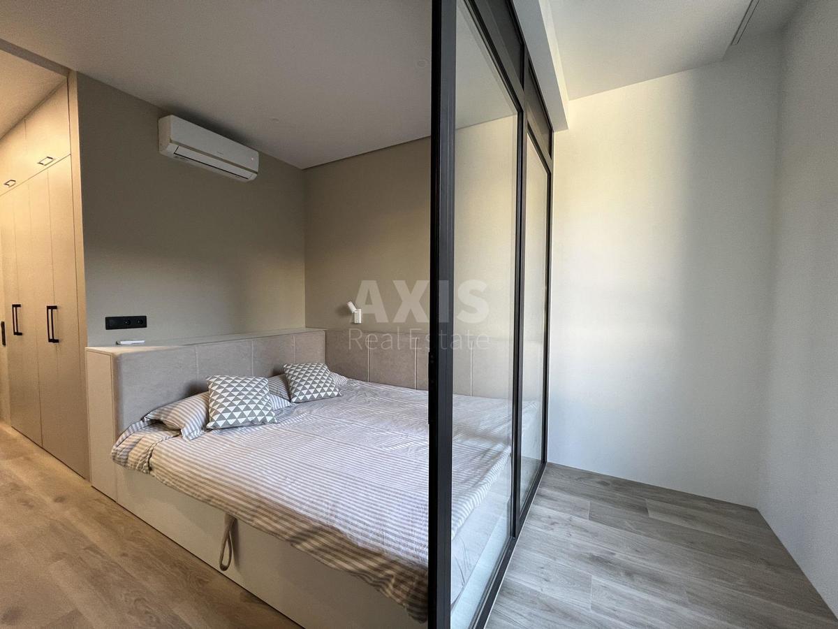 1k apartment prov. Novopechers'kyj 55