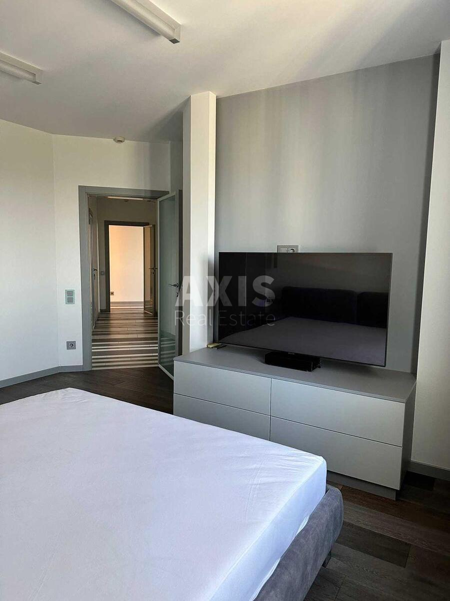3k apartment vul. Knjazhyj Zaton 216