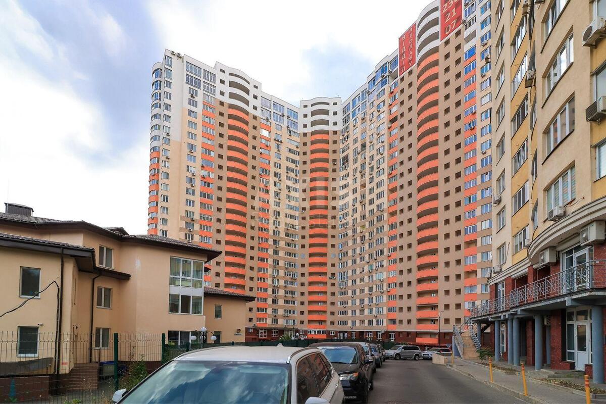 3k apartment vul. Myhajla Maksymovycha 3Г5732010