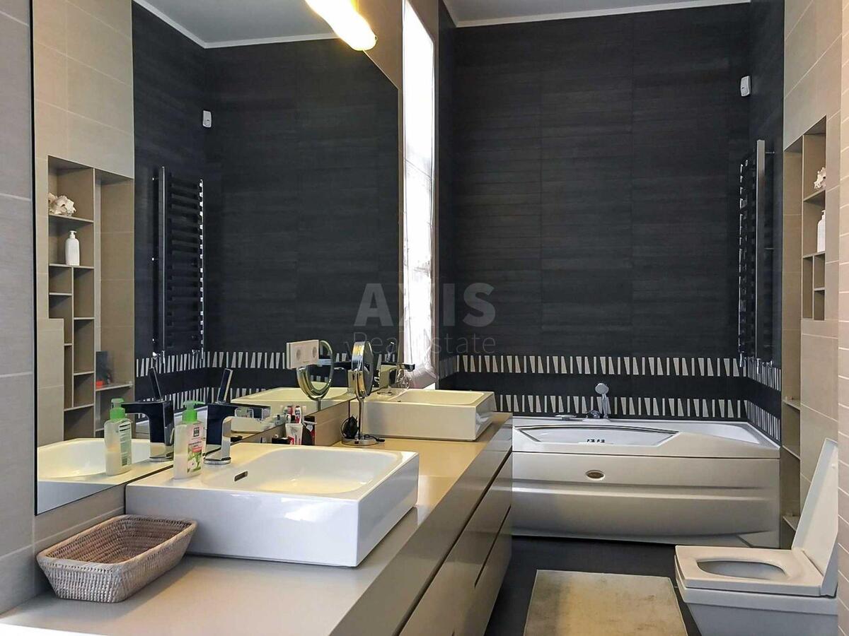 5k apartment vul. Ljuterans'ka 1612