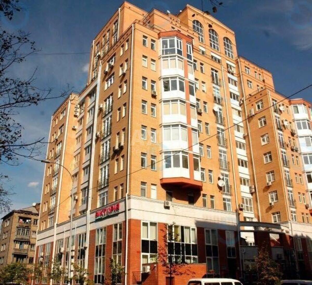 Объект торговли ул. Почайнинская 70, 400м262088