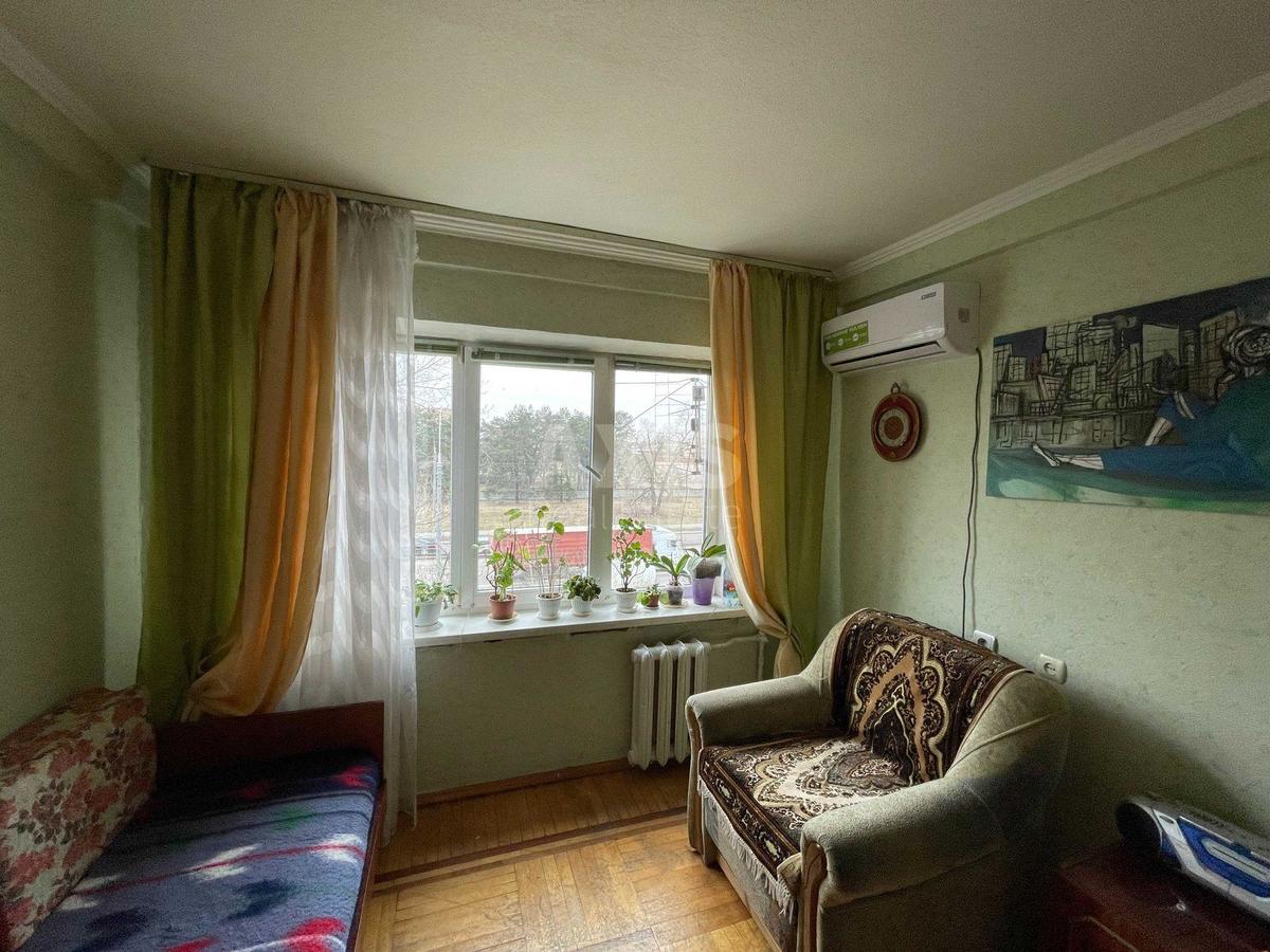 2к квартира бул. Перова 8421524