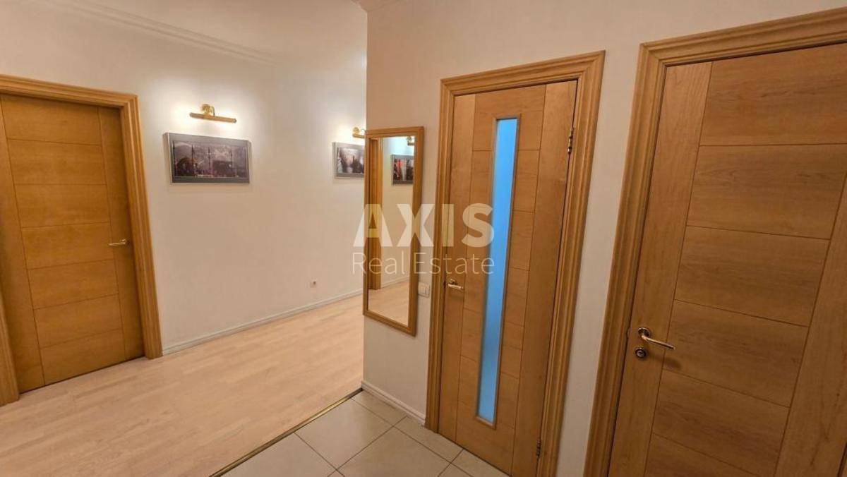 3k apartment vul. Dan'kevycha Kostjantyna 1612