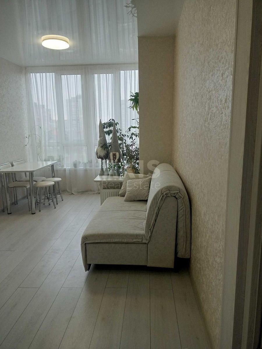 1k apartment vul. Kahovs'ka 603