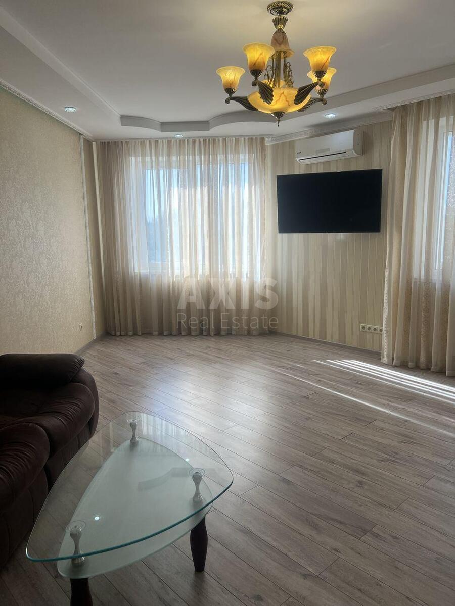 2к квартира ул. Ревуцкого 9603403