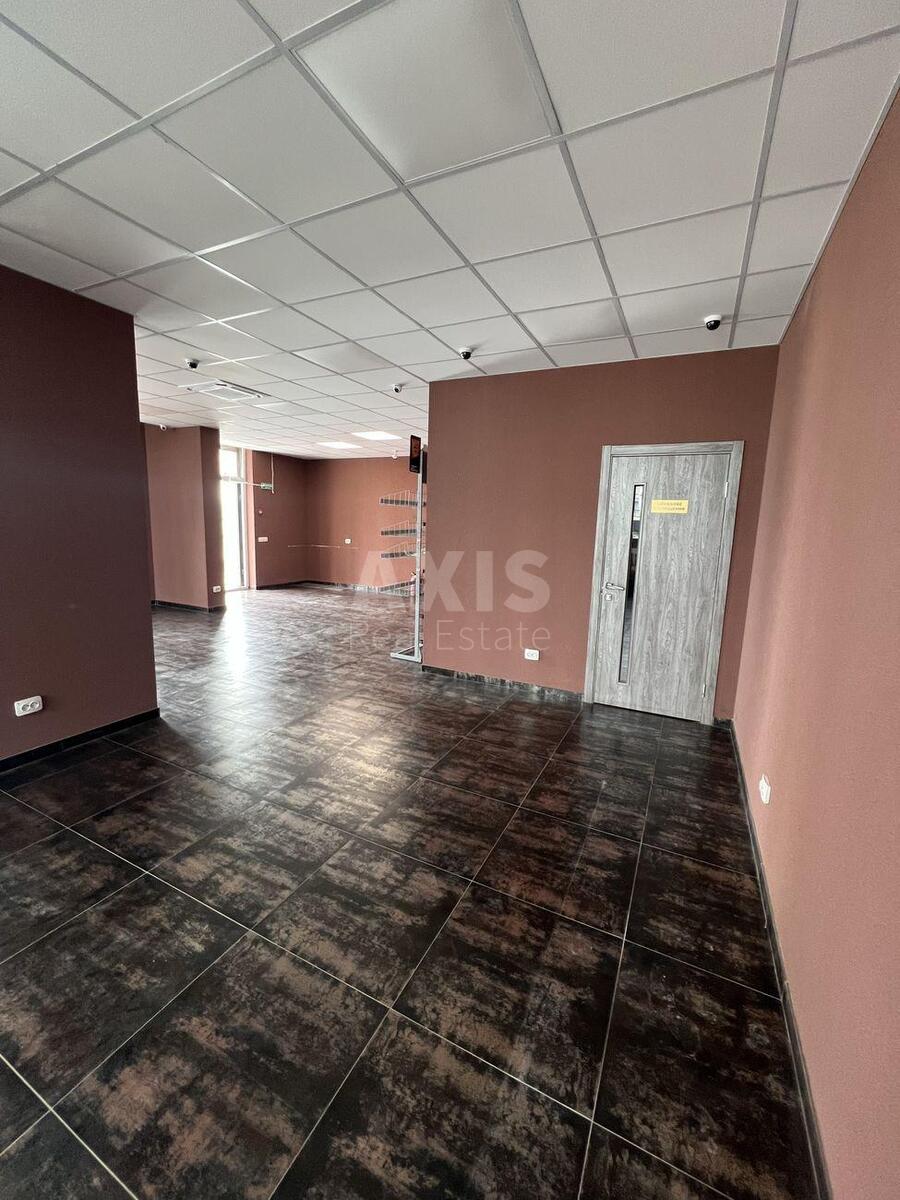 Trade object vul. Central'na 19, 95m26