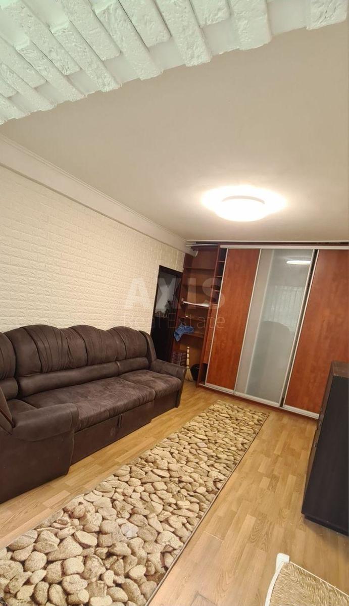 2k apartment nab. Rusanivs'ka 10/11