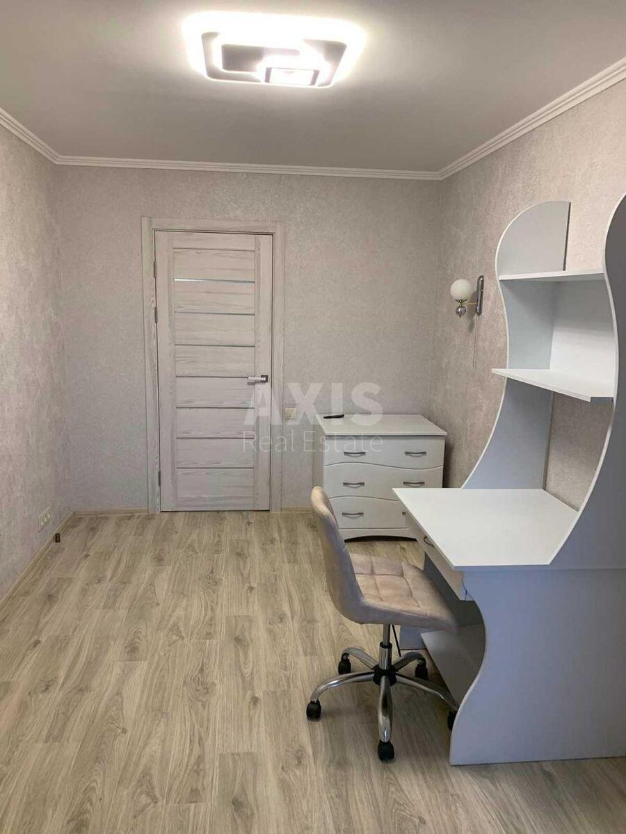 2k apartment vul. Knjazhyj Zaton 14В599677