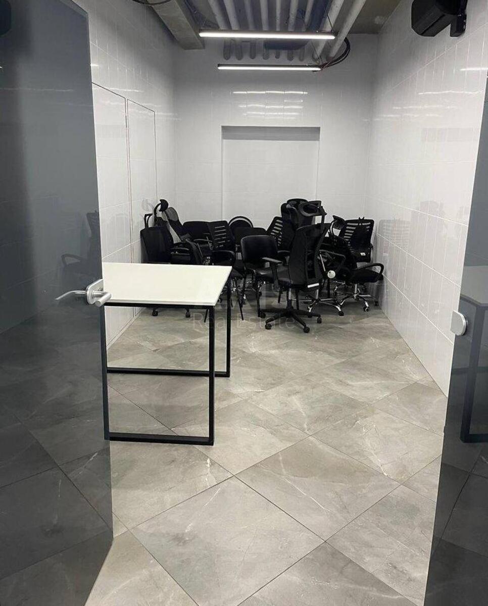 Office pr-t Lobanovs'kogo 4А, 700m2601638