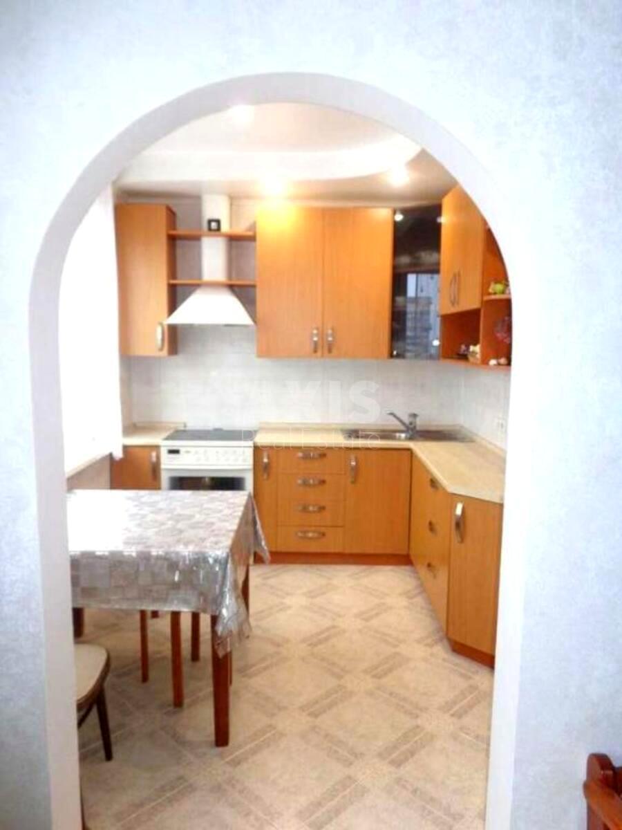 3k apartment vul. Ljatoshyns'kogo 22