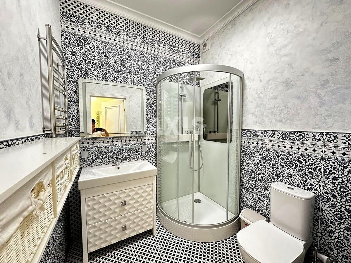 3k apartment uzv. Klovs'kyj 7592774