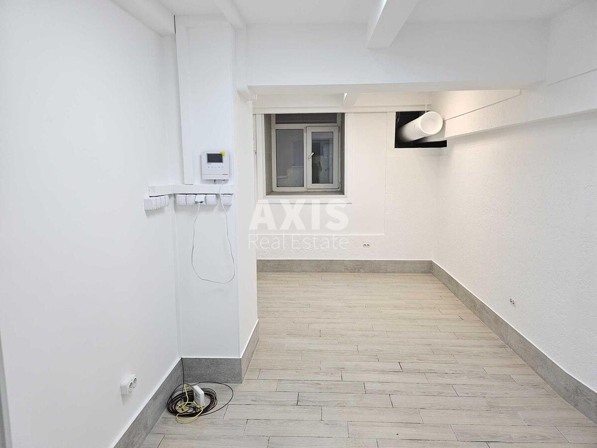 Trade object vul. Sichovyh Stril'civ 10, 37m2601603