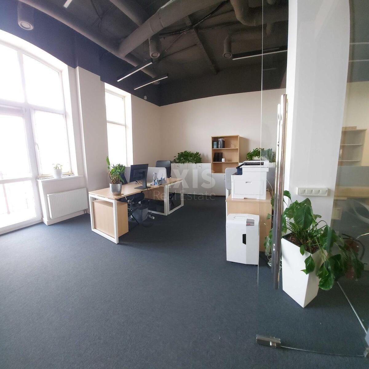Office prov. Ryl's'kyj 4, 153m28