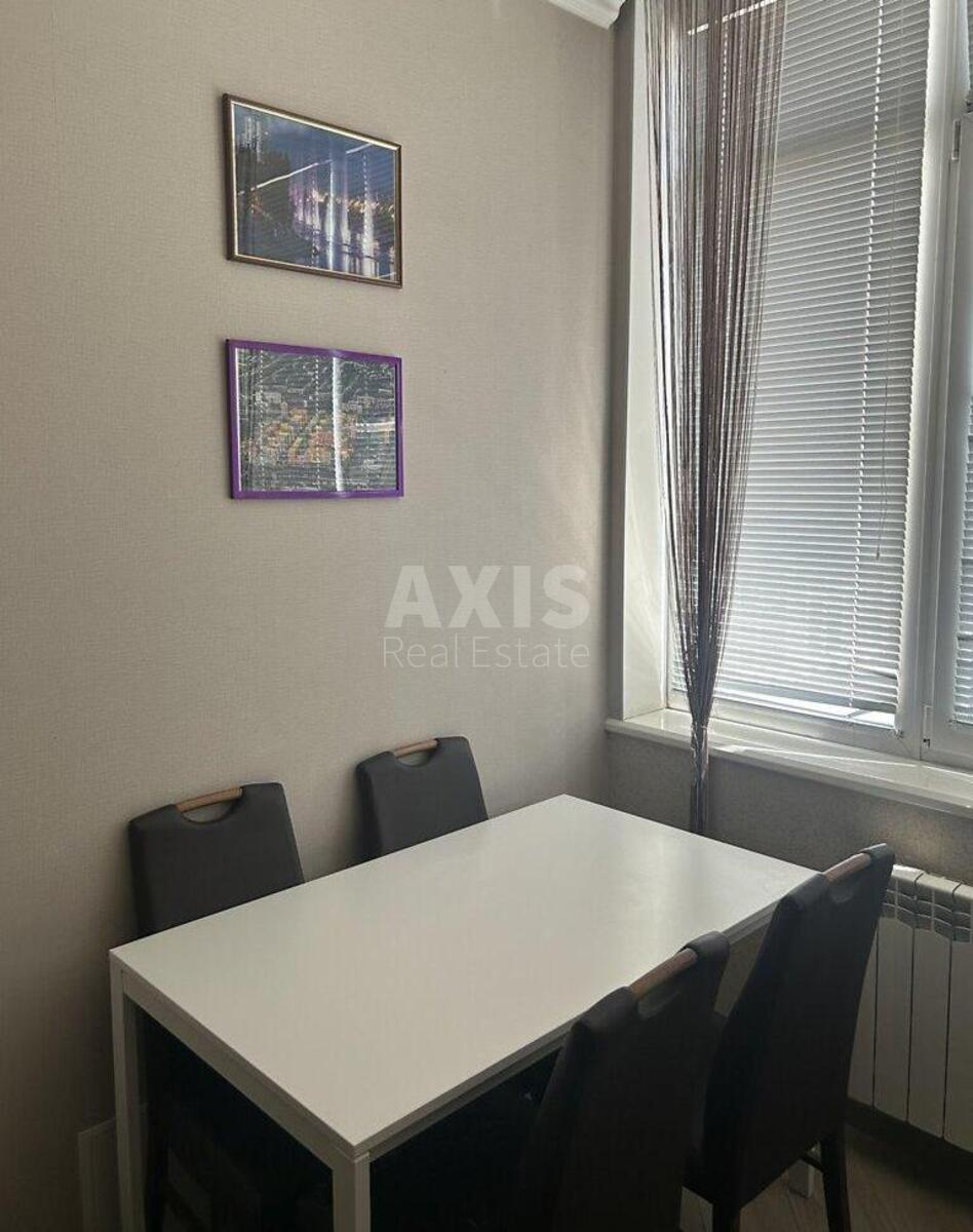 1k apartment vul. Zhyljans'ka 118568860
