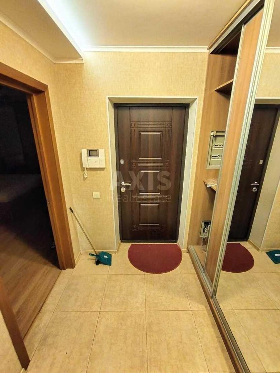 3k apartment vul. Urlivs'ka 23Б613302