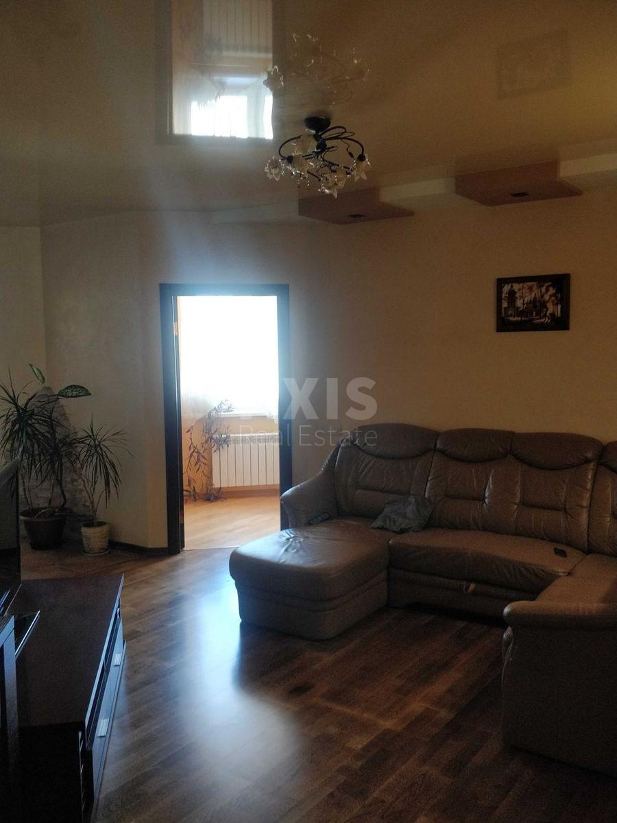 3k apartment vul. Knjazhyj Zaton 217