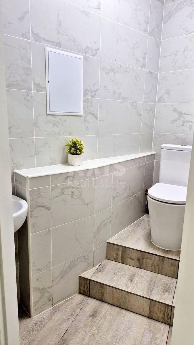 Объект торговли ул. Юрковская 36, 42м2609554