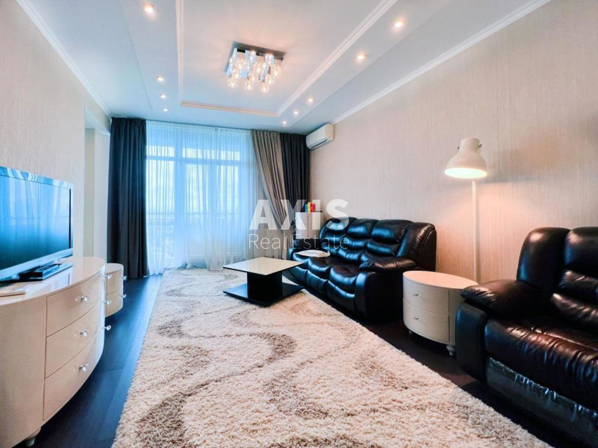 2k apartment vul. Zvirynec'ka 594