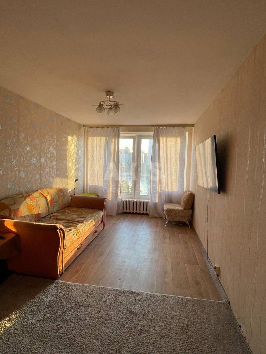 1к квартира пр-т Тычины Павла 221