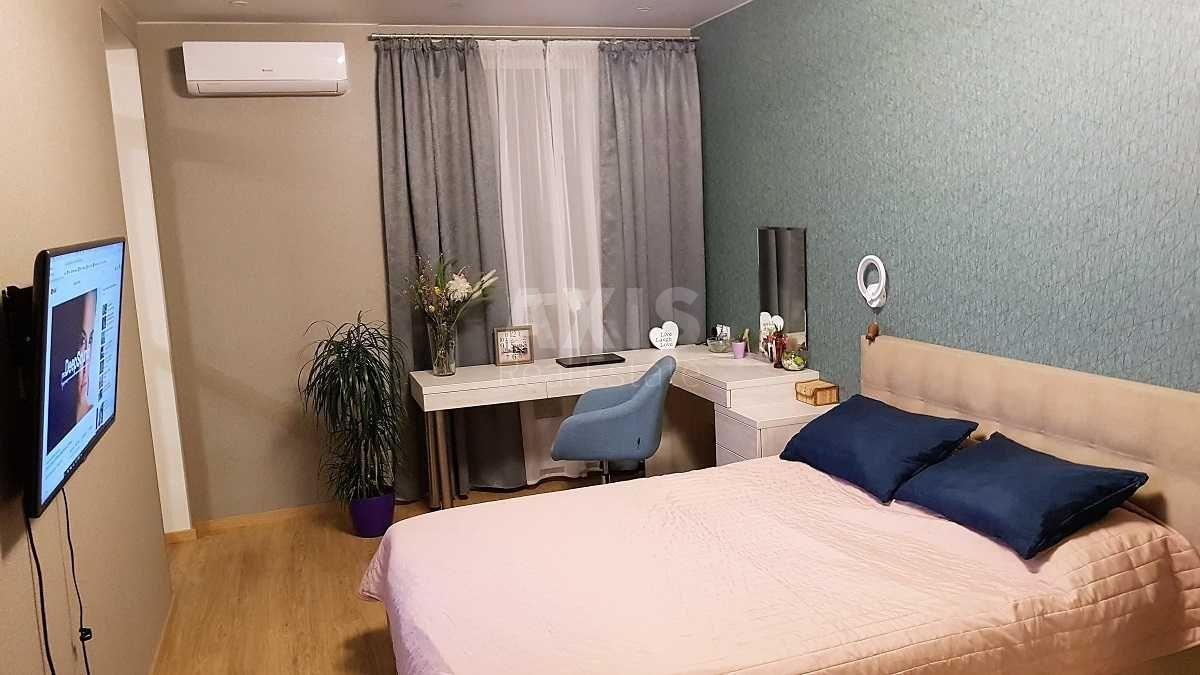 1k apartment vul. Zarichna 13