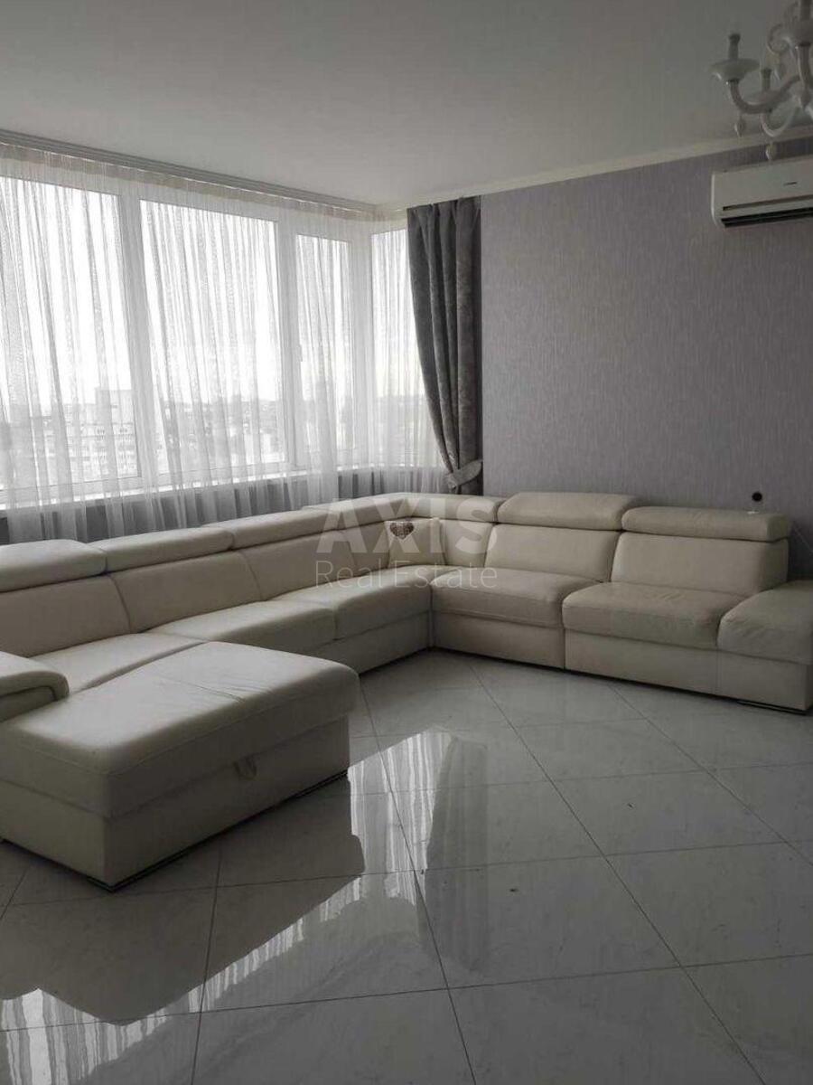 3k apartment pr-t Lobanovs'kogo 6А