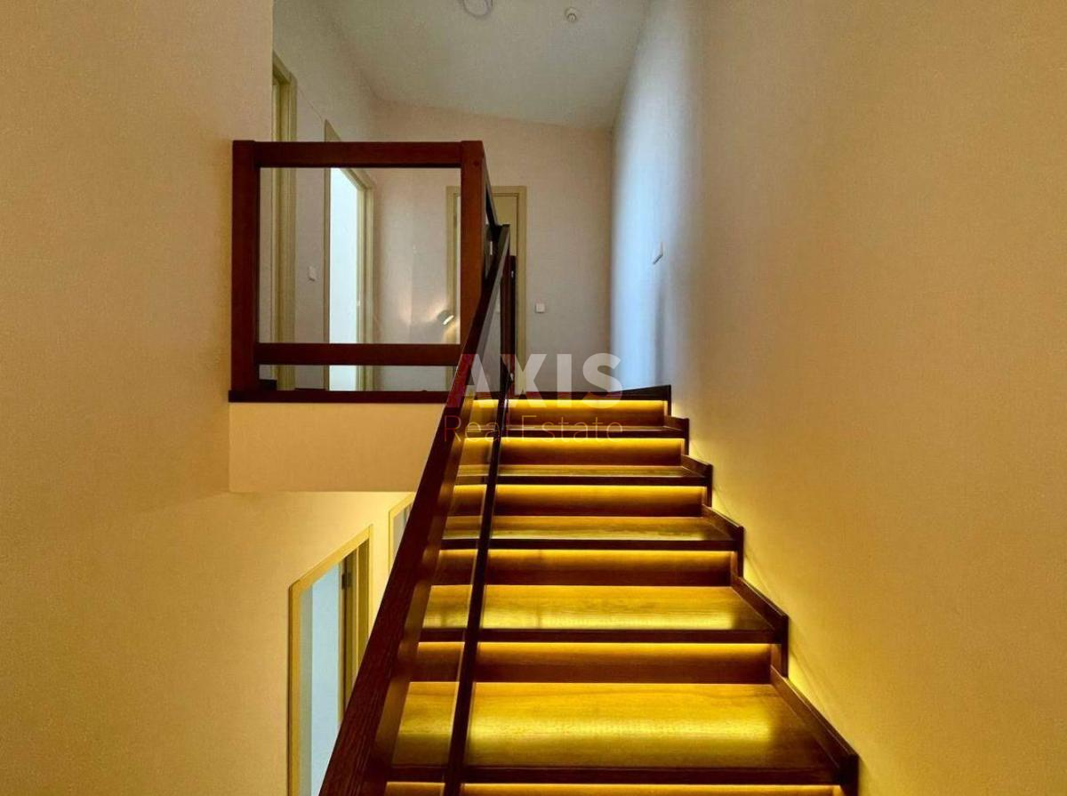 3k apartment vul. Vuzivs'ka 4Г437806